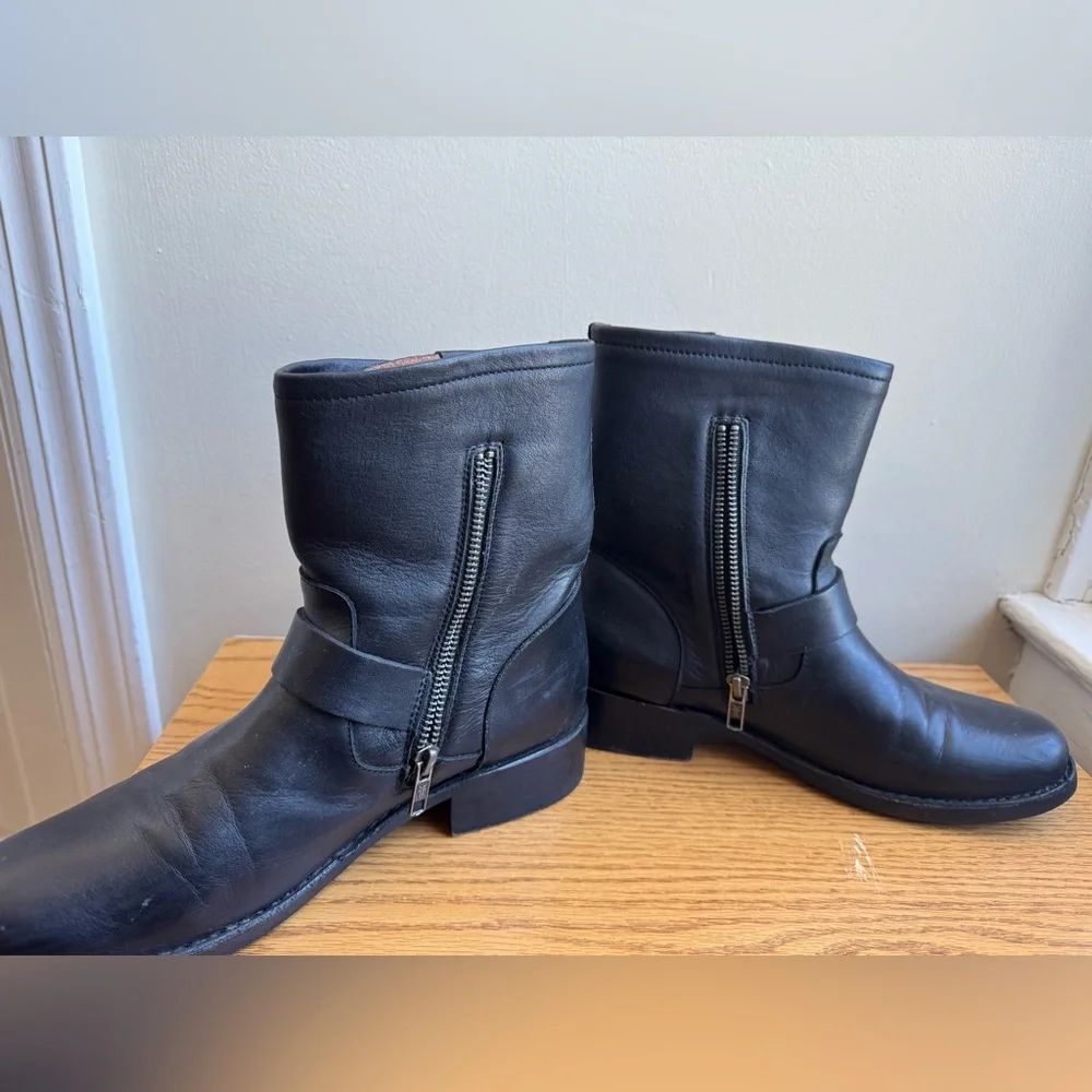 FRYE Black Leather Buckle Boots - Picture 3 of 7